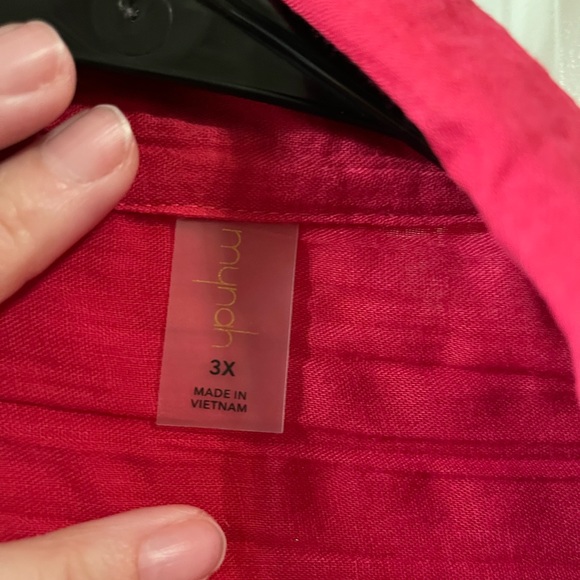 Pink button down - Picture 3 of 4